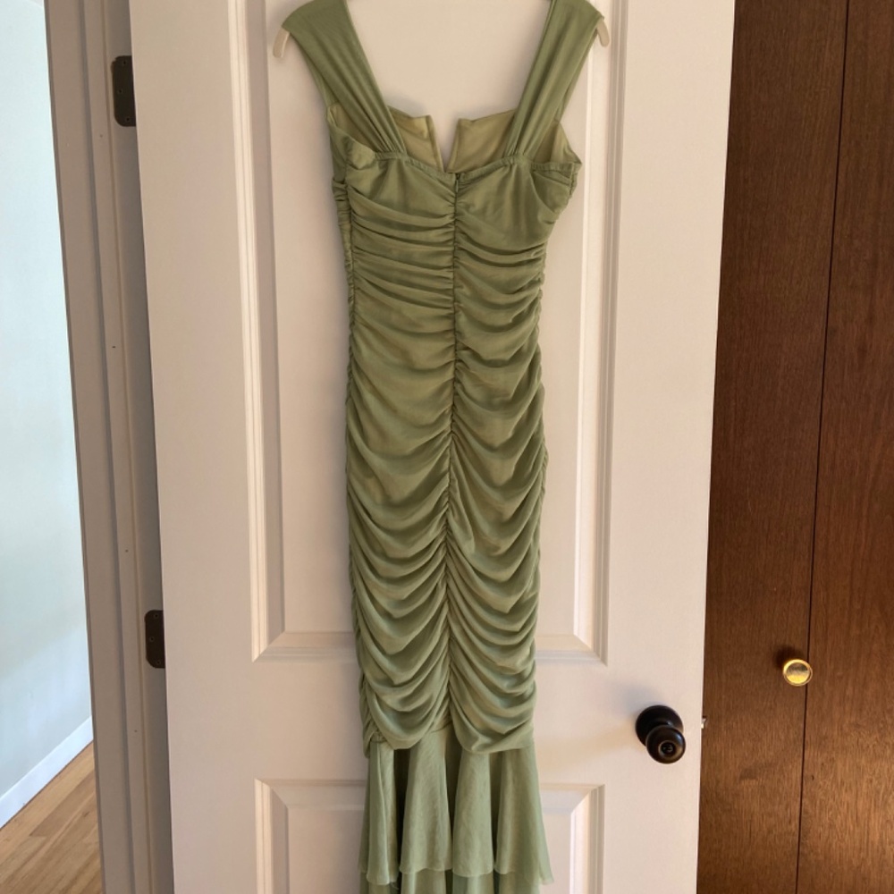 Spring Green Ruched Mesh Dress - Picture 2 of 4